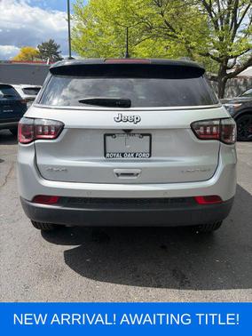 Silver Zynith Metallic Clearcoat 2025 Jeep Compass Limited
