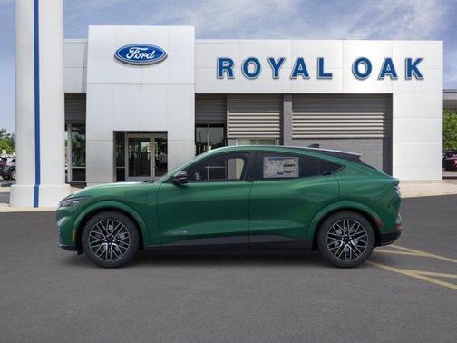 Eruption Green Metallic 2026 Ford Mustang Mach-E Premium