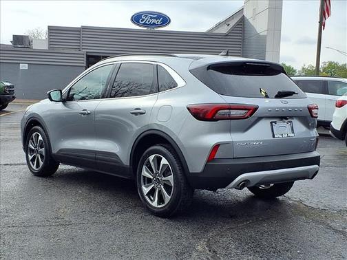 Iconic Silver Metallic 2023 Ford Escape Platinum