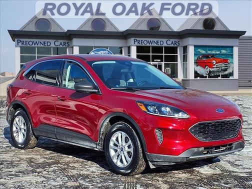 2022 Ford Escape SE