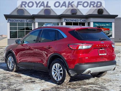 2022 Ford Escape SE