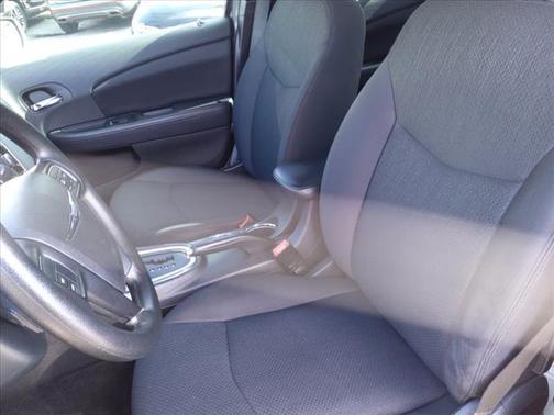 2014 Chrysler 200 LX