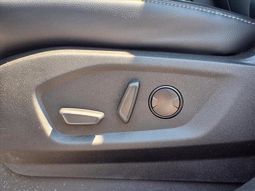 Carbonized Gray Metallic 2023 Ford Edge SEL