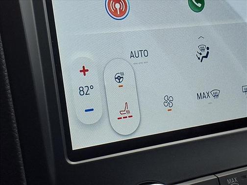 Rapid Red Metallic Tinted Clearcoat 2023 Ford Edge SEL