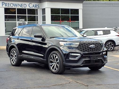 2022 Ford Explorer ST-Line