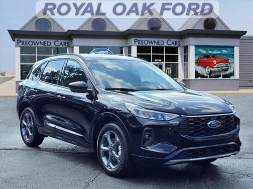 2023 Ford Escape ST-Line Select