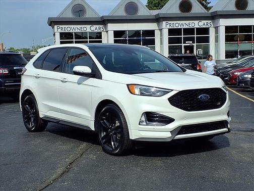 2022 Ford Edge ST