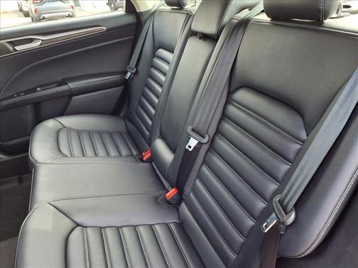 2019 Ford Fusion SEL