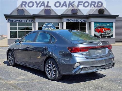 2023 Kia Forte GT-Line