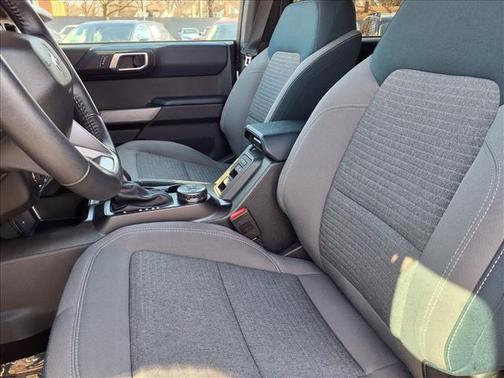 Oxford White 2023 Ford Bronco Outer Banks