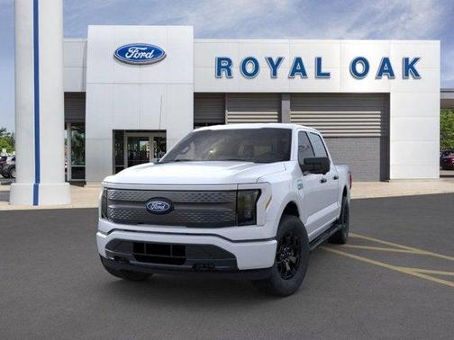 2025 Ford F-150 Lightning XLT