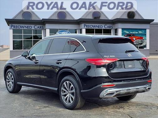 2024 Mercedes-Benz GLC 300 Base