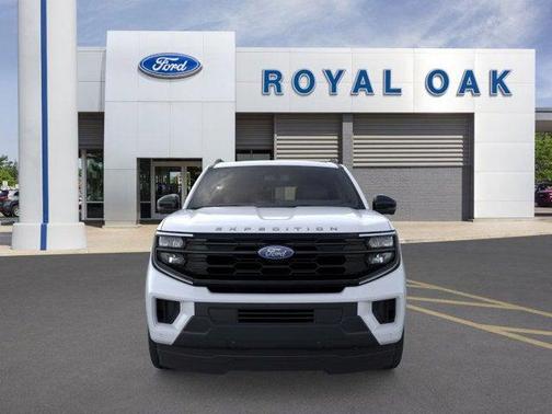 2026 Ford Expedition Active