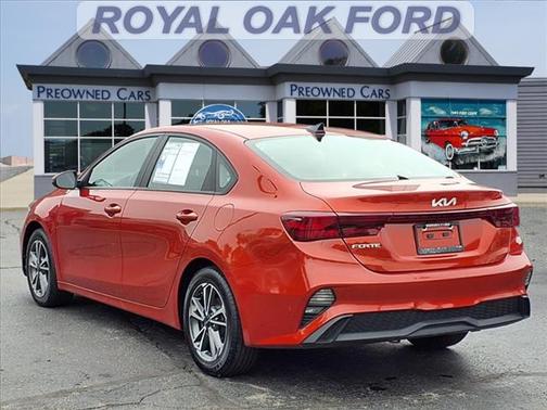 2022 Kia Forte LXS