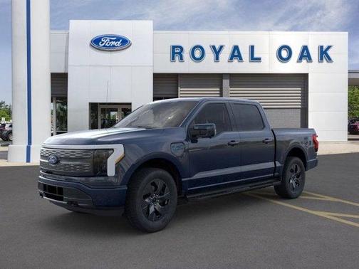 2025 Ford F-150 Lightning LARIAT