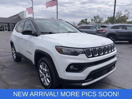 Bright White Clearcoat 2025 Jeep Compass Limited