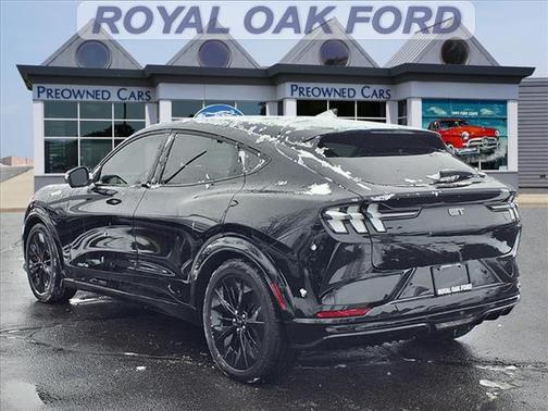 2025 Ford Mustang Mach-E GT