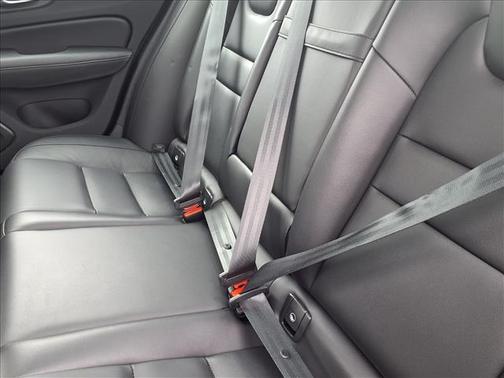 2024 Volvo S60 B5 Core Dark Theme