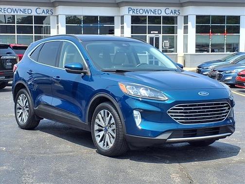 2020 Ford Escape Titanium