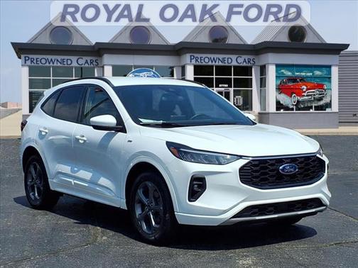 2023 Ford Escape ST-Line Select