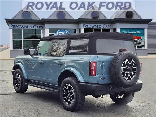 2022 Ford Bronco Outer Banks