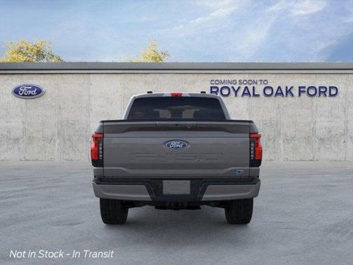 2025 Ford F-150 Lightning Flash
