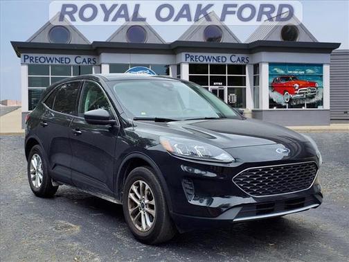 2022 Ford Escape SE