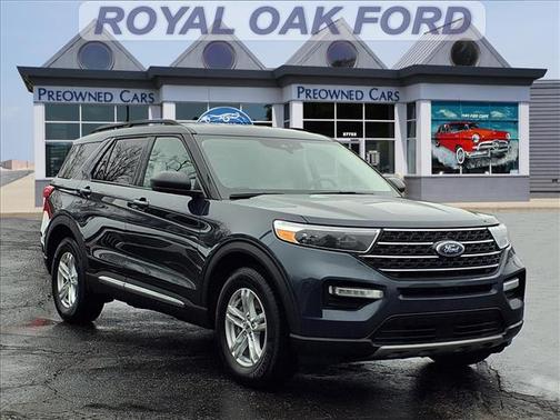 2023 Ford Explorer XLT