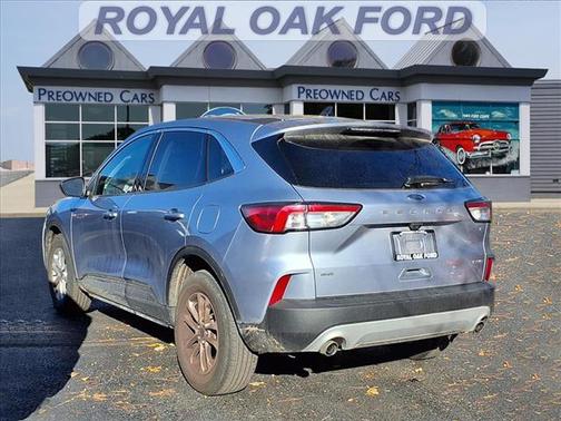 2022 Ford Escape SE