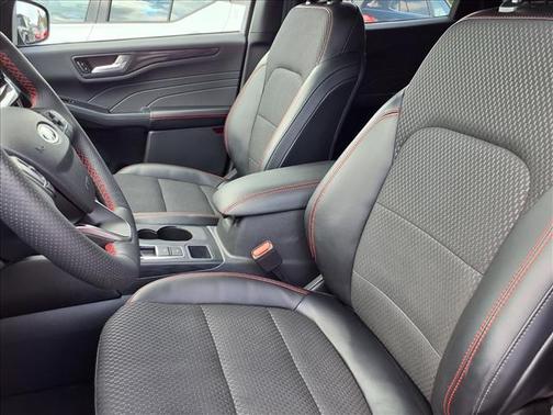 Carbonized Gray Metallic 2023 Ford Escape ST-Line