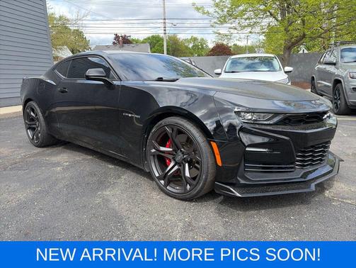 Black 2022 Chevrolet Camaro 1SS