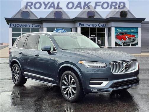 2023 Volvo XC90 B6 Plus 7-Seater