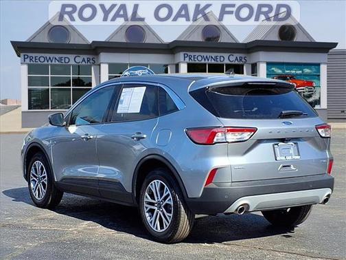 2022 Ford Escape SEL