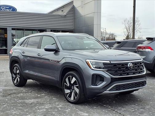 2025 Volkswagen Atlas Cross Sport 2.0T SE w/Technology 4MOTION