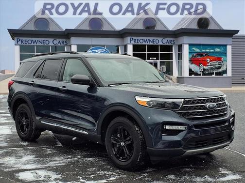 2023 Ford Explorer XLT