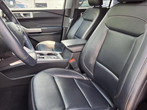 Carbonized Gray Metallic 2023 Ford Explorer XLT