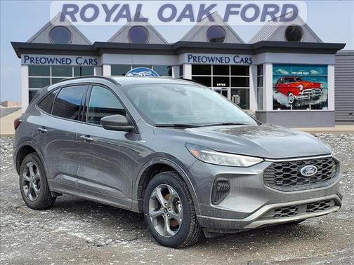 2023 Ford Escape ST-Line