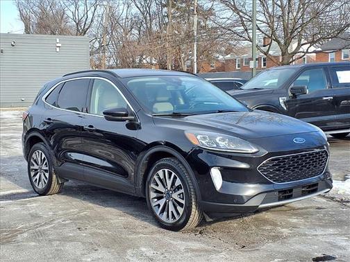 2020 Ford Escape Titanium