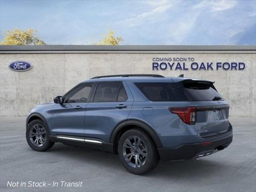 2025 Ford Explorer Active