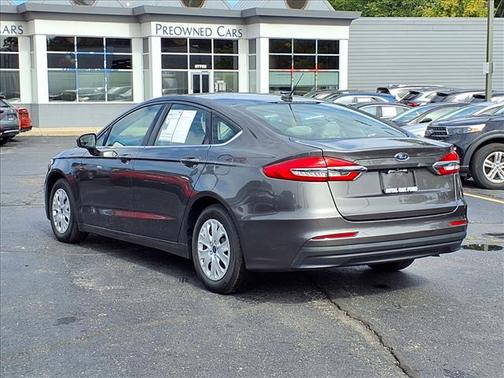2019 Ford Fusion S