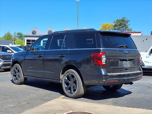 Agate Black Metallic 2023 Ford Expedition Limited