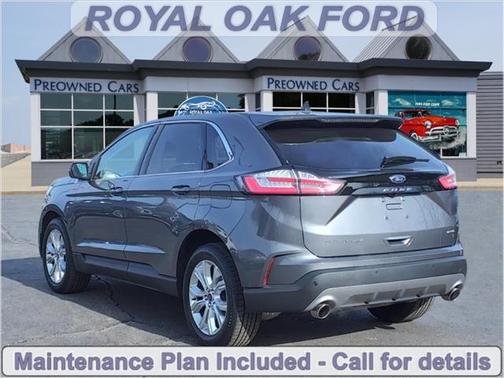 2022 Ford Edge Titanium