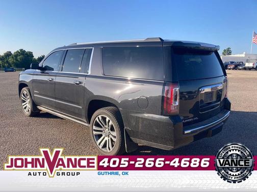 Carbon Black Metallic 2020 GMC Yukon XL Denali