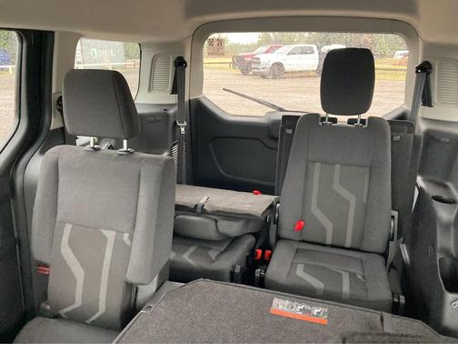 2016 Ford Transit Connect XLT w/Rear Liftgate