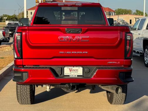 2025 GMC Sierra 2500 AT4