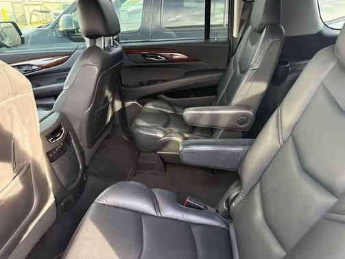 2019 Cadillac Escalade ESV Premium Luxury
