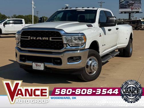 2024 RAM 3500 Big Horn Crew Cab 4x4 8' Box