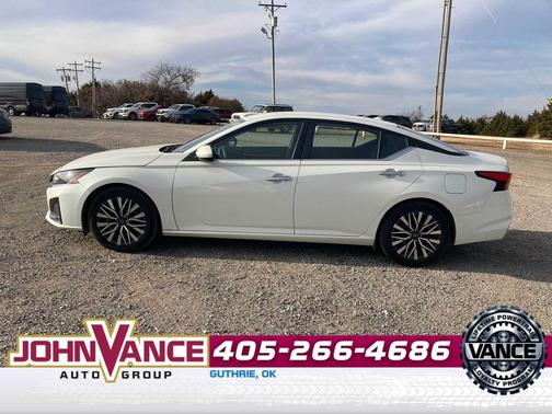 2023 Nissan Altima 2.5 SV