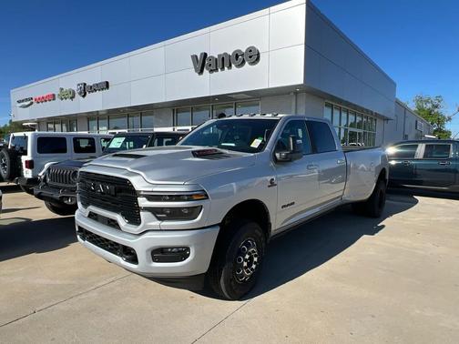 Silver Zynith 2026 RAM 3500 Laramie Crew Cab 4x4 8' Box
