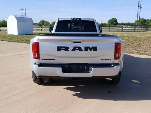 Silver Zynith 2026 RAM 3500 Laramie Crew Cab 4x4 8' Box